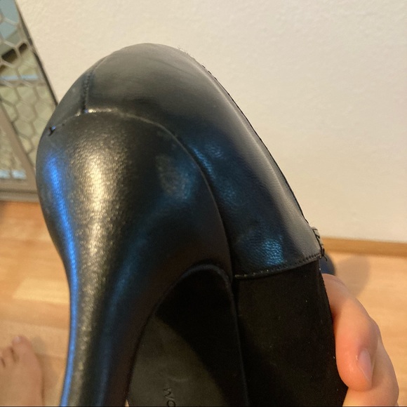 SOLD ❌ Worthington Black Heels - Picture 4 of 7